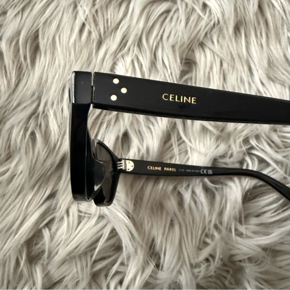 CELINE CL40251U Sunglasses in Black - Picture 10 of 14